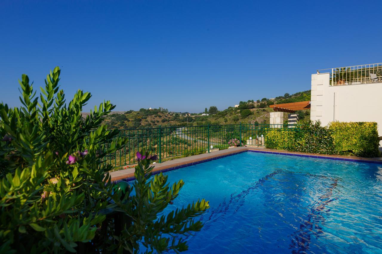 Harkia Villas Exteriör bild